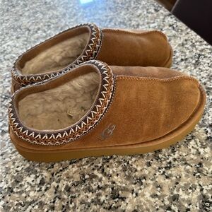 Ugg Tasman women’s 9
